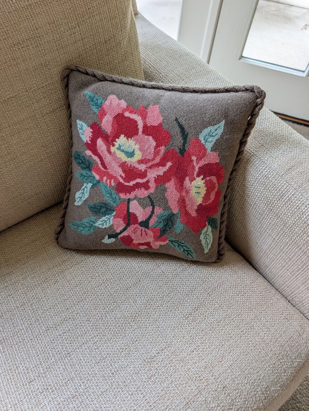 VINTAGE HANDMADE needlepoint pillow